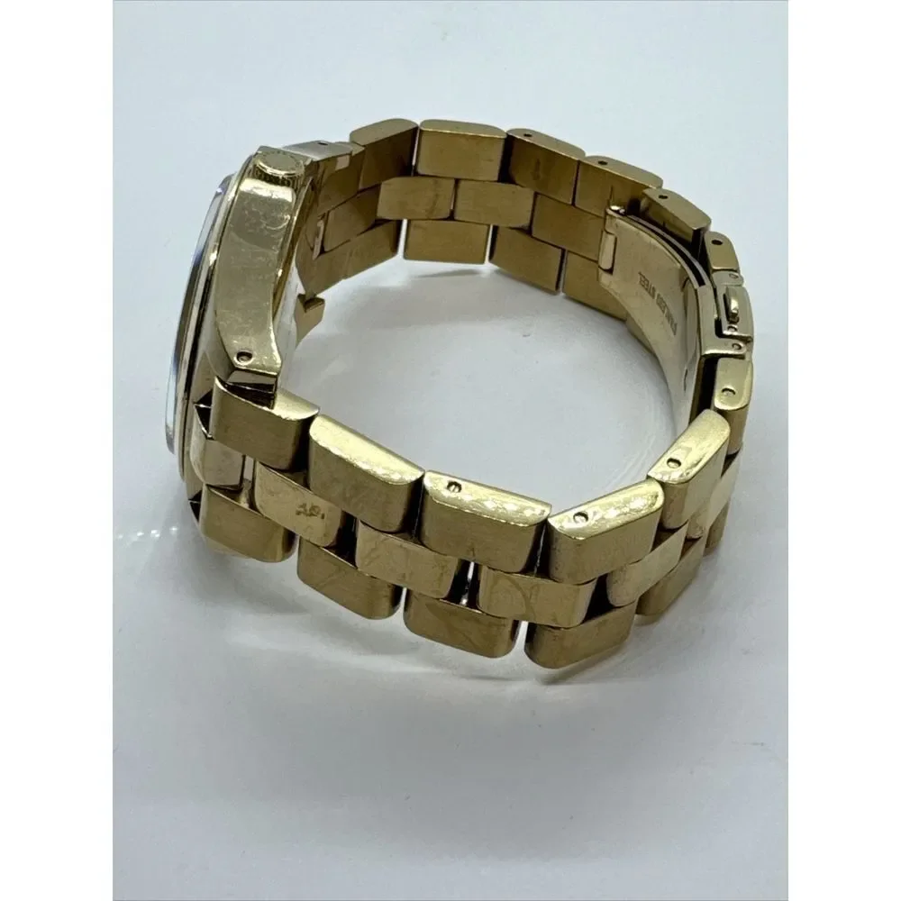 Marc Jacobs MBM3231 Womens Stainless Steel Analog Dial Quartz Wrist Watch JNA725